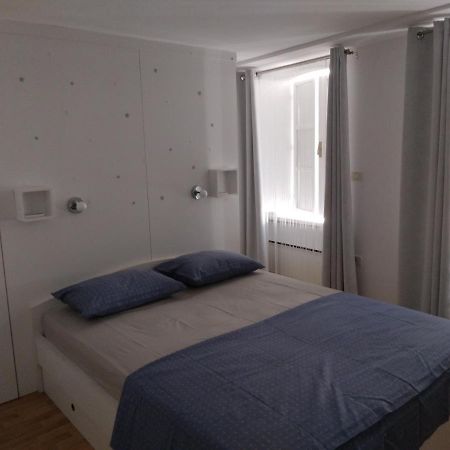 Ellipse Apartment بيران المظهر الخارجي الصورة